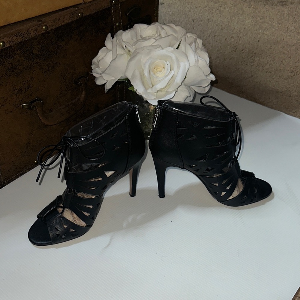 Jessica Simpson Black Leather Lace-Up Heels